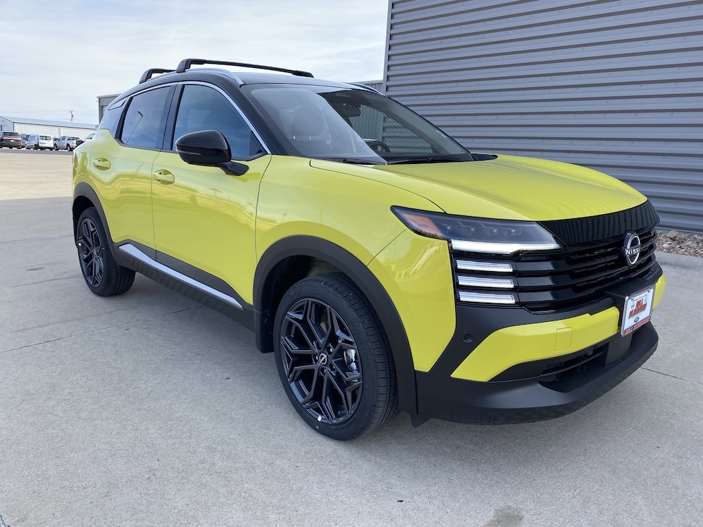 New 2026 Nissan Kicks SR SR AWD