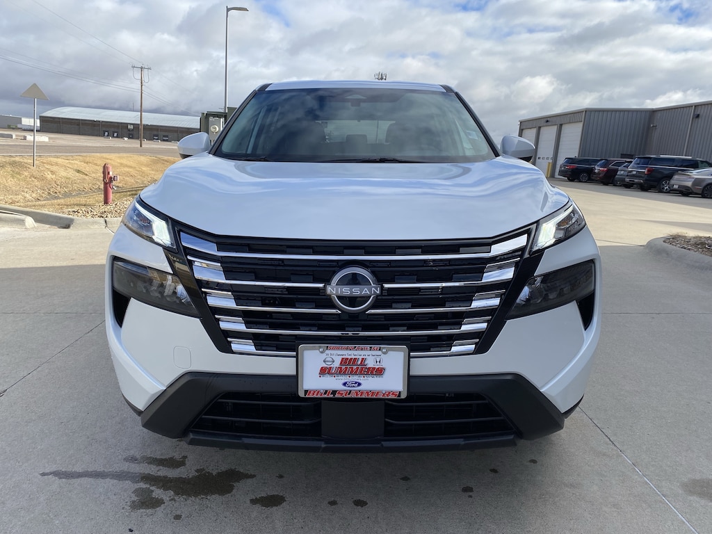 New 2026 Nissan Rogue SV AWD SV *Ltd Avail*