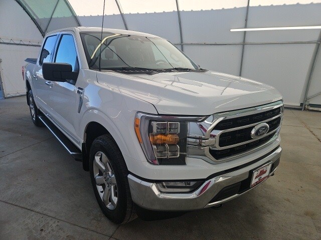 2022 Ford F-150 XLT photo 3