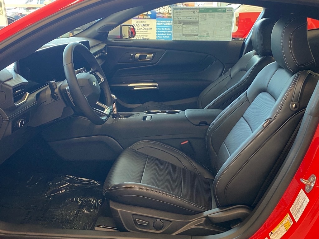 2025 Ford Mustang GT Premium Fastback - Photo 8