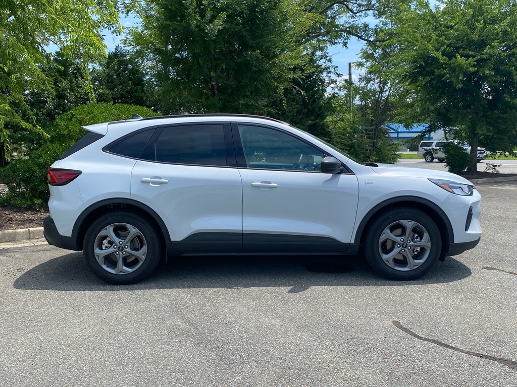 Certified 2025 Ford Escape ST-Line SUV