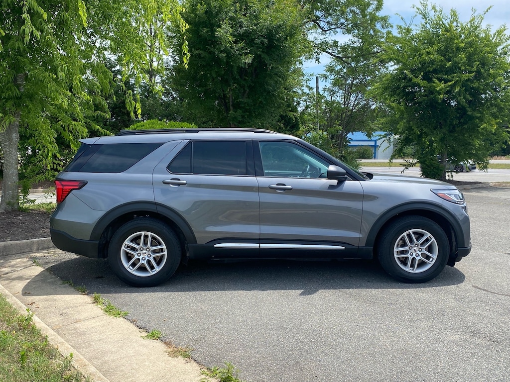 Certified 2025 Ford Explorer Active SUV