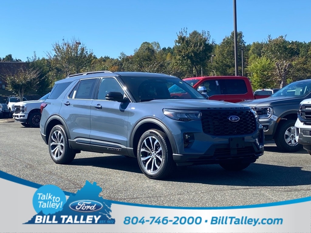 2026 Ford Explorer ST-LINE's photo