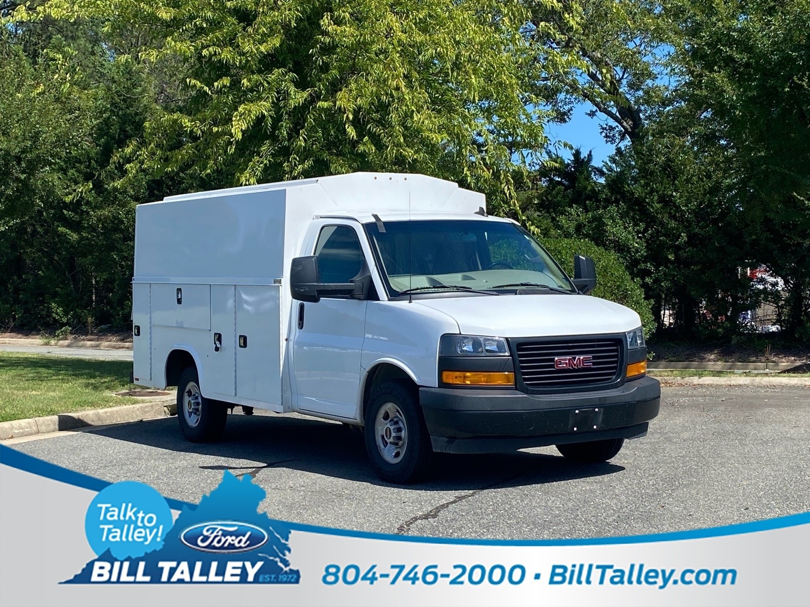 2021 GMC Savana Cutaway Work Van