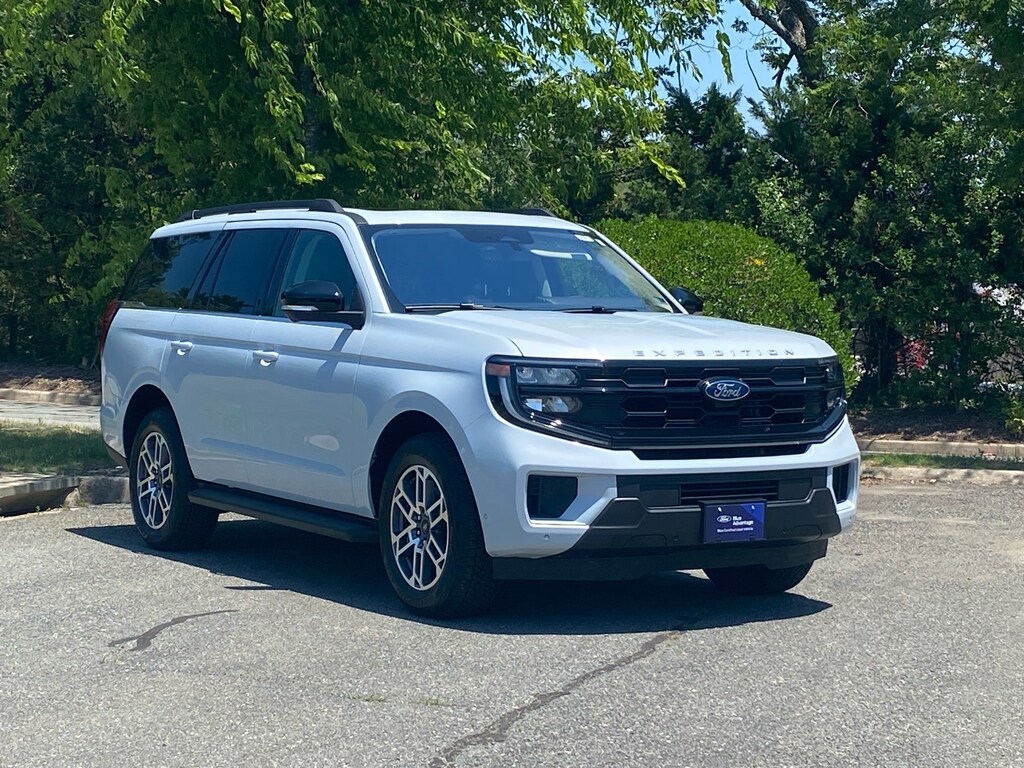 Certified 2025 Ford Expedition Active SUV