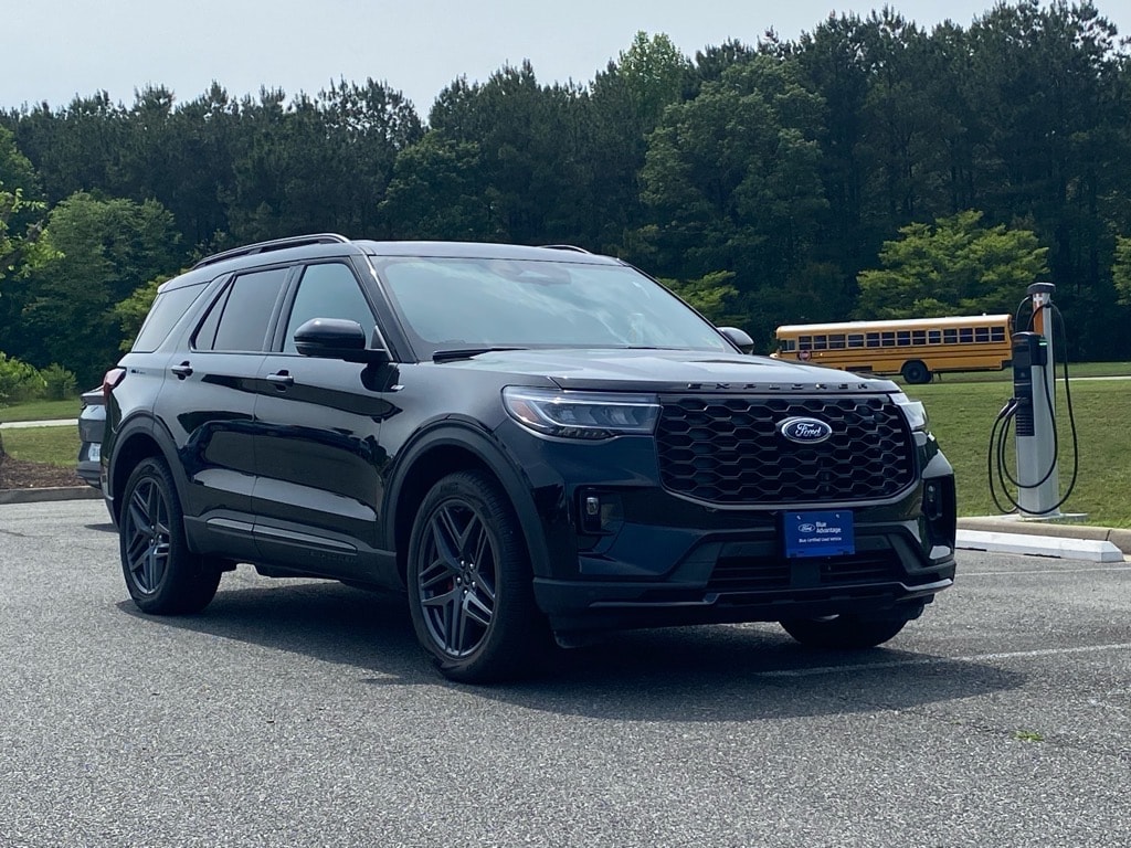 Certified 2025 Ford Explorer ST-LINE with VIN 1FMUK8KHXSGA01014 for sale in Mechanicsville, VA