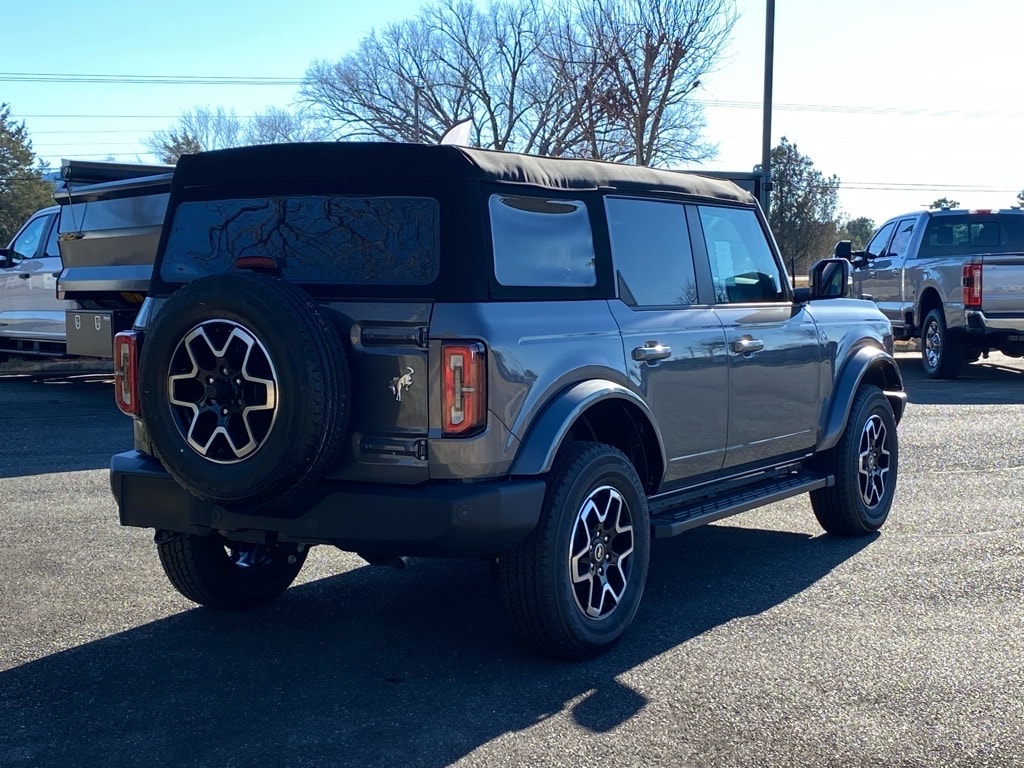 Used 2024 Ford Bronco Outer Banks SUV