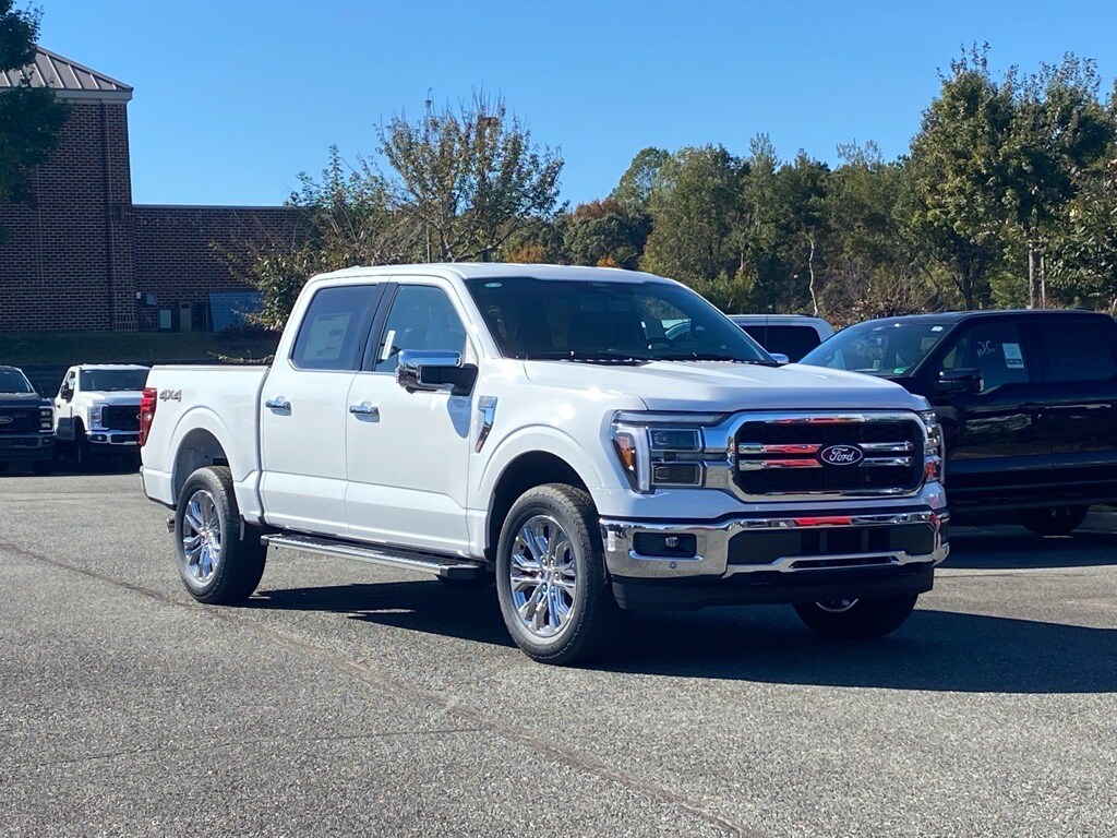 2025 Ford F-150 Lariat photo 2