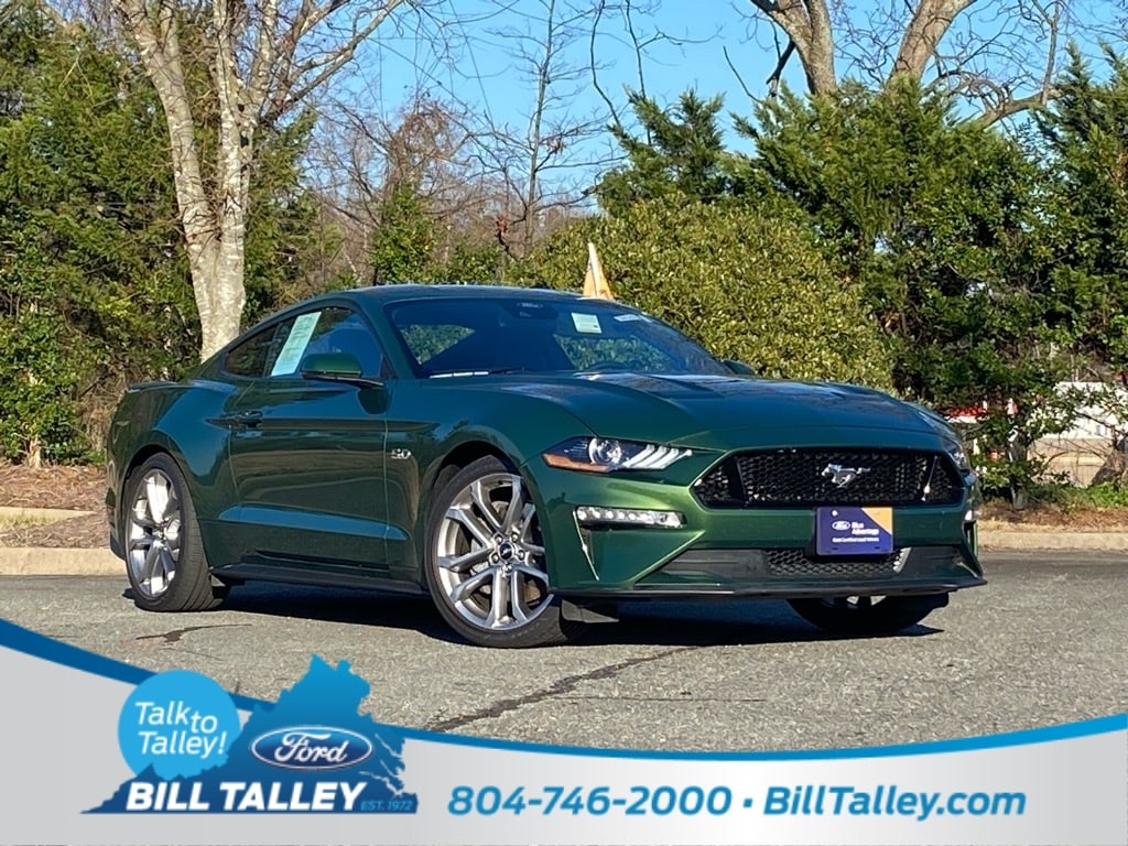 2022 Ford Mustang GT Premium's photo