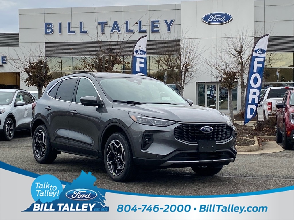 2026 Ford Escape Platinum's photo