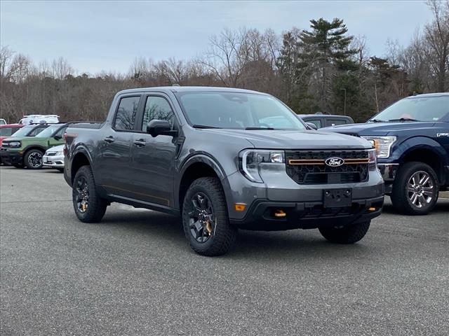 2025 Ford Maverick Tremor photo 2