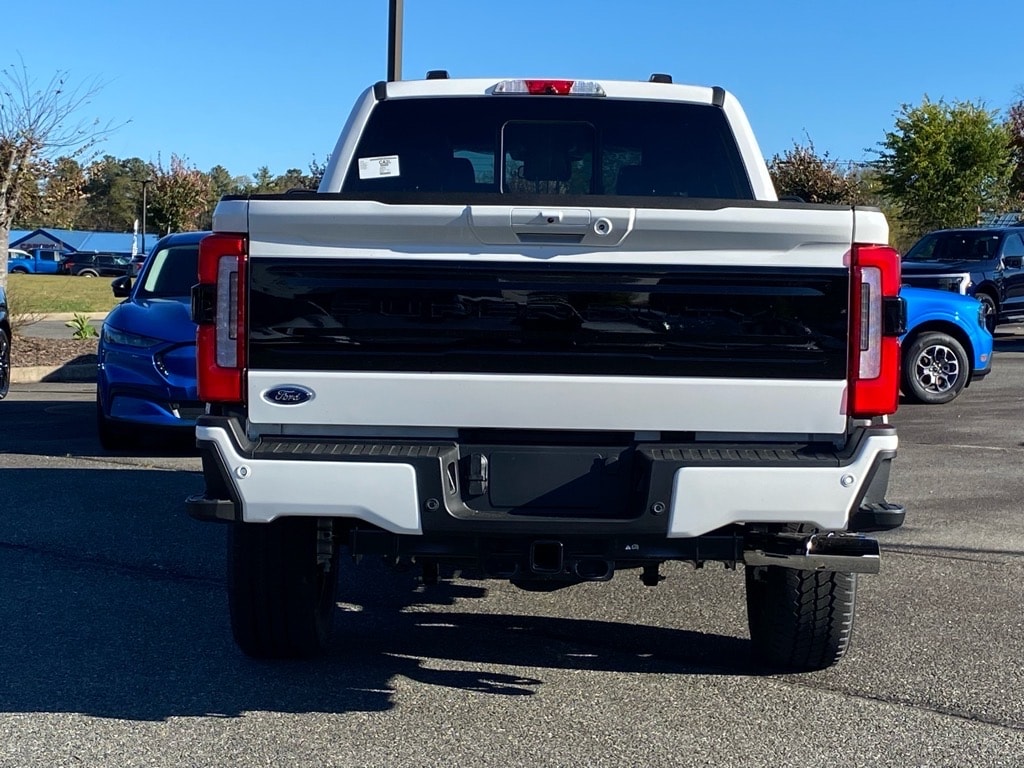 2026 Ford F-250 Super Duty Platinum - Photo 5