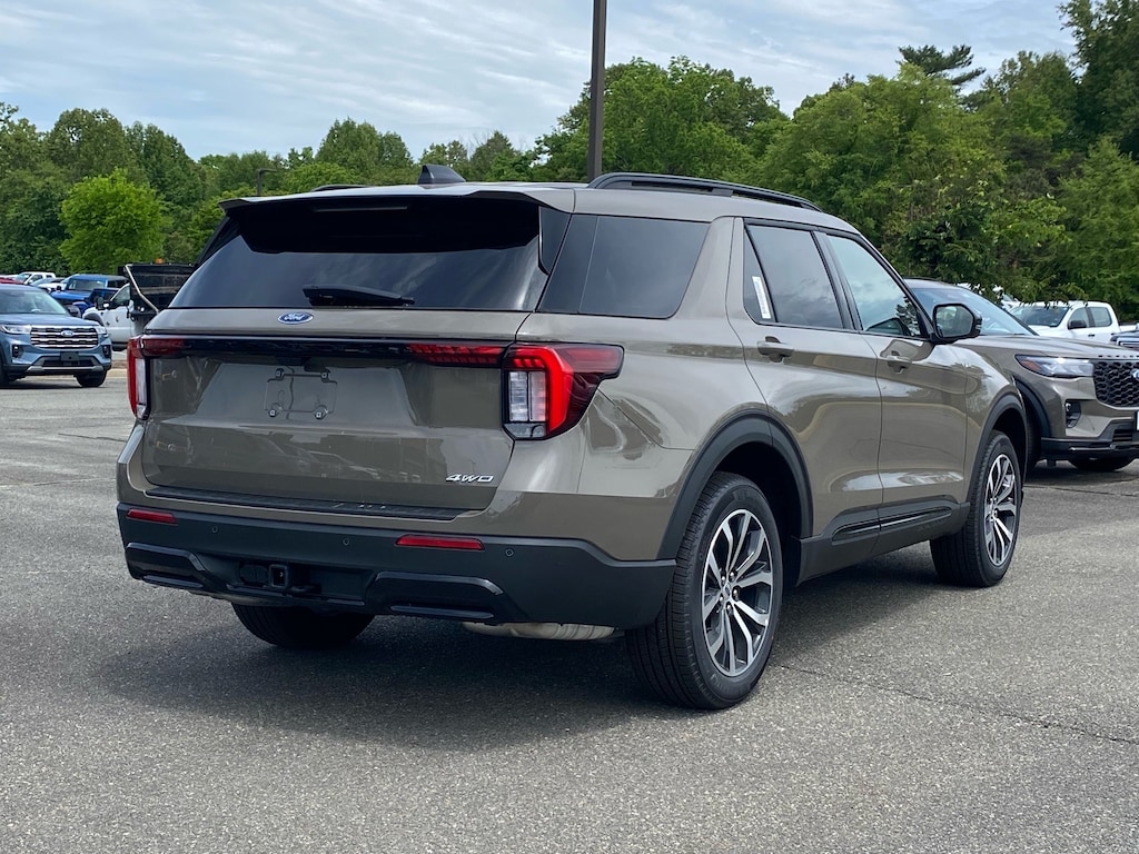 New 2026 Ford Explorer ST-Line SUV