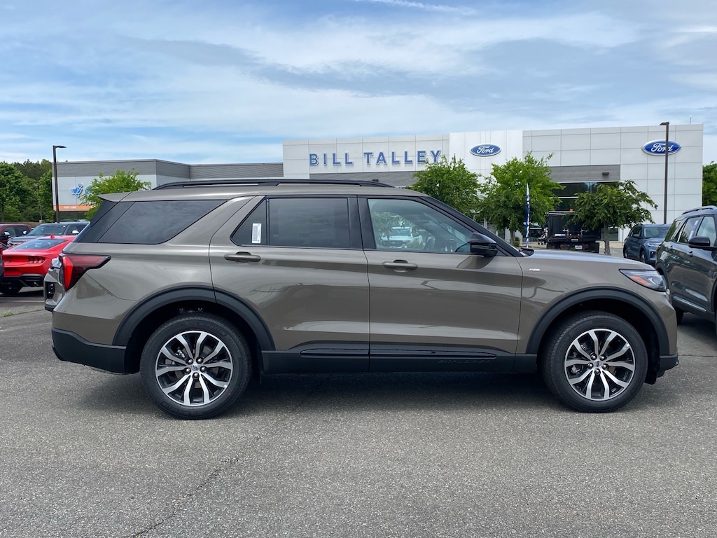 New 2026 Ford Explorer ST-Line SUV