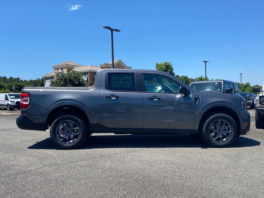 New 2026 Ford Maverick XLT TRUCK