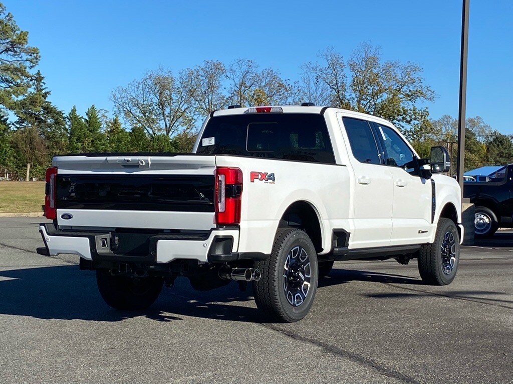 New 2026 Ford F-250SD Platinum Truck Crew Cab