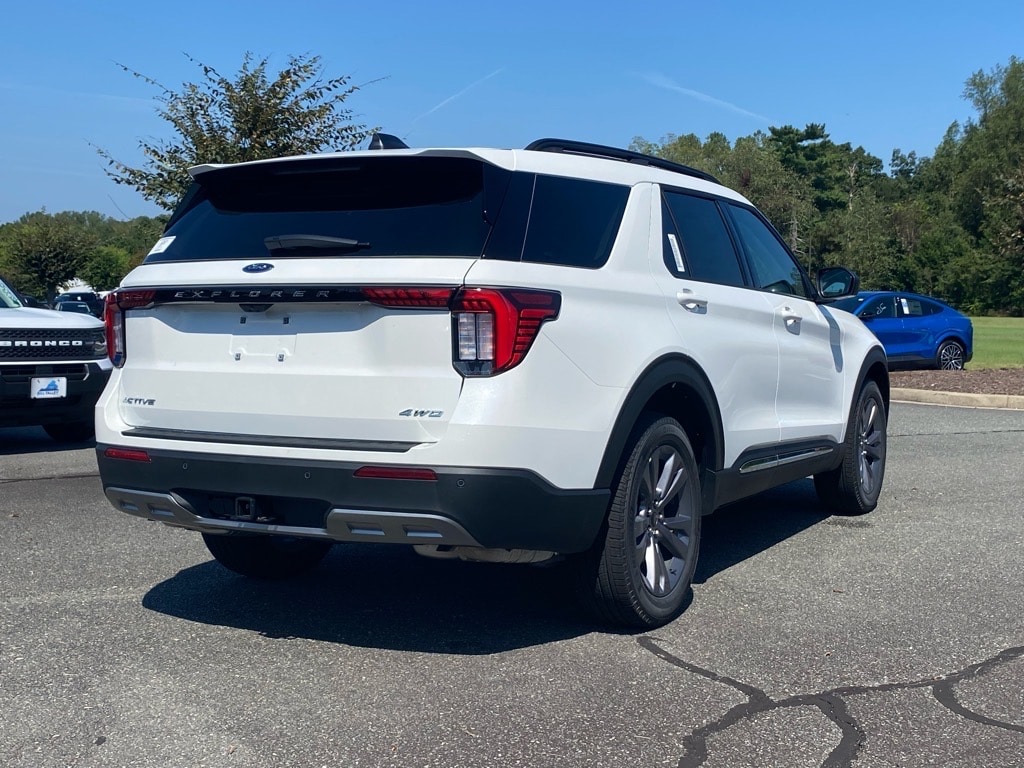 New 2025 Ford Explorer Active SUV