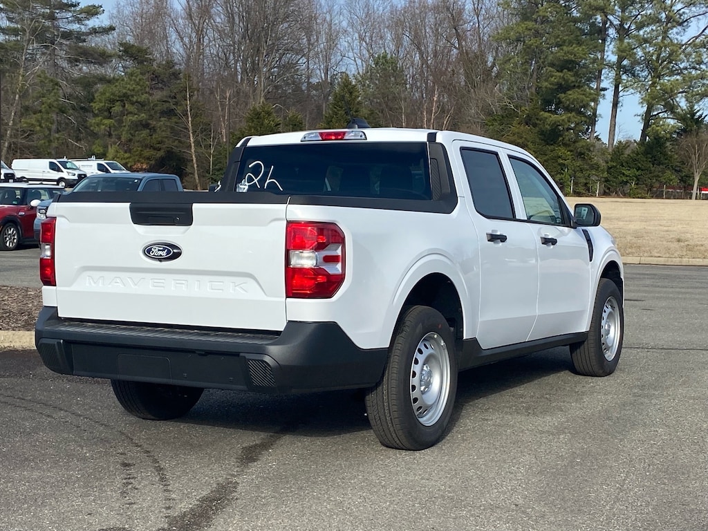 New 2026 Ford Maverick XL Truck SuperCrew