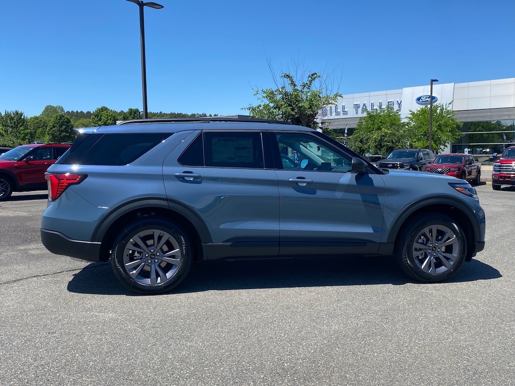 New 2026 Ford Explorer Active SUV