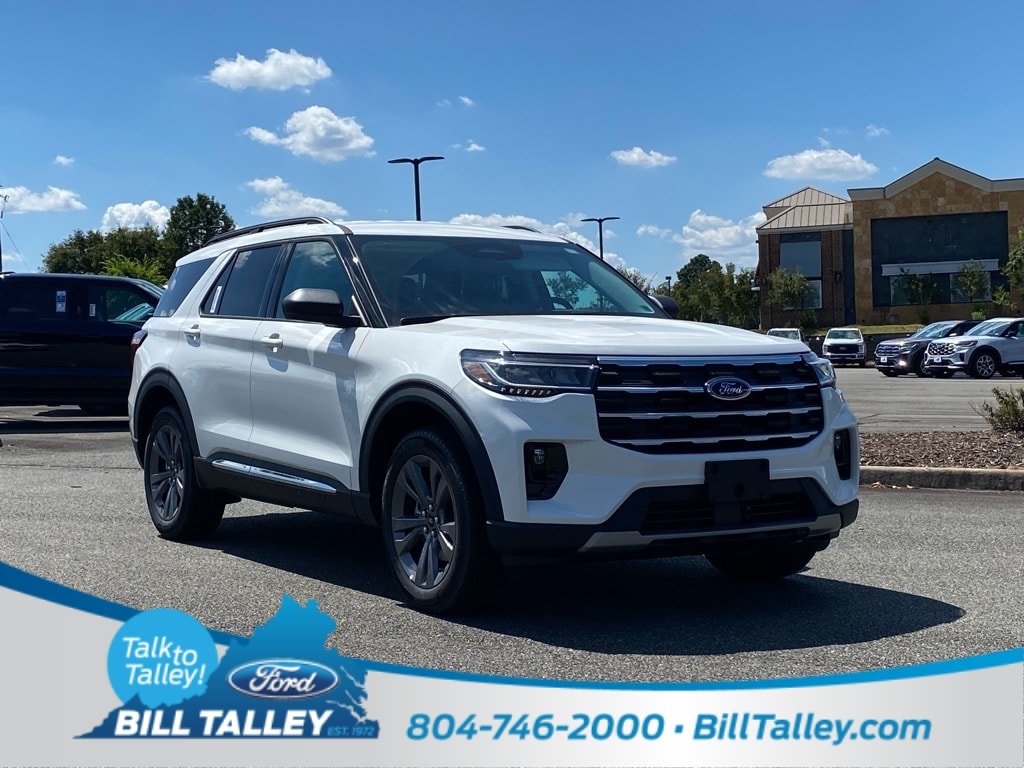 2025 Ford Explorer Active's photo