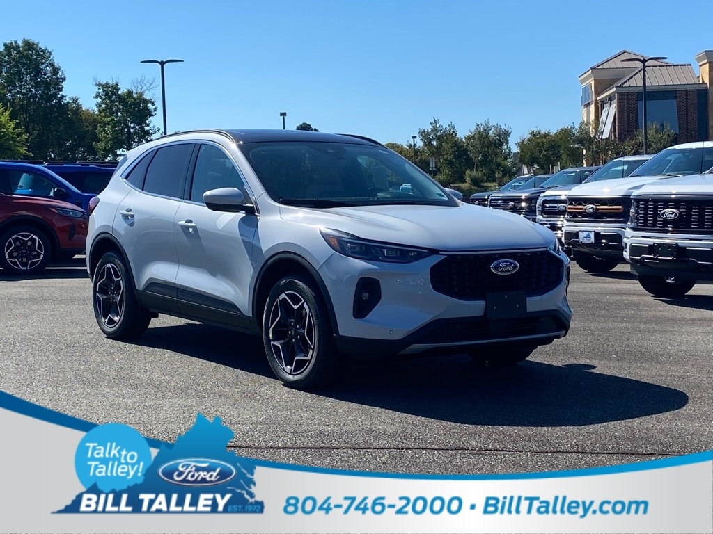 2026 Ford Escape Platinum's photo