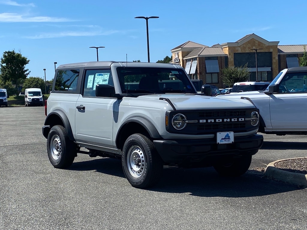 New 2026 Ford Bronco Base SUV