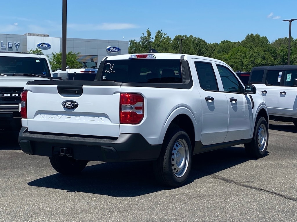 New 2026 Ford Maverick XL Truck SuperCrew