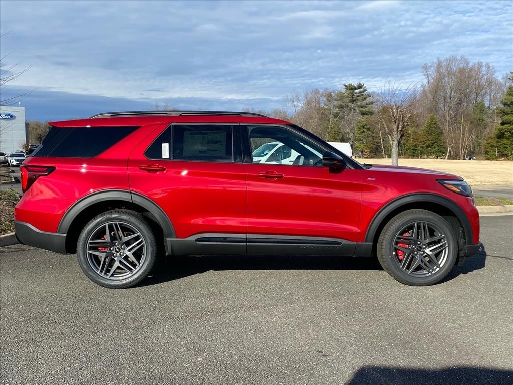 New 2026 Ford Explorer ST-Line SUV