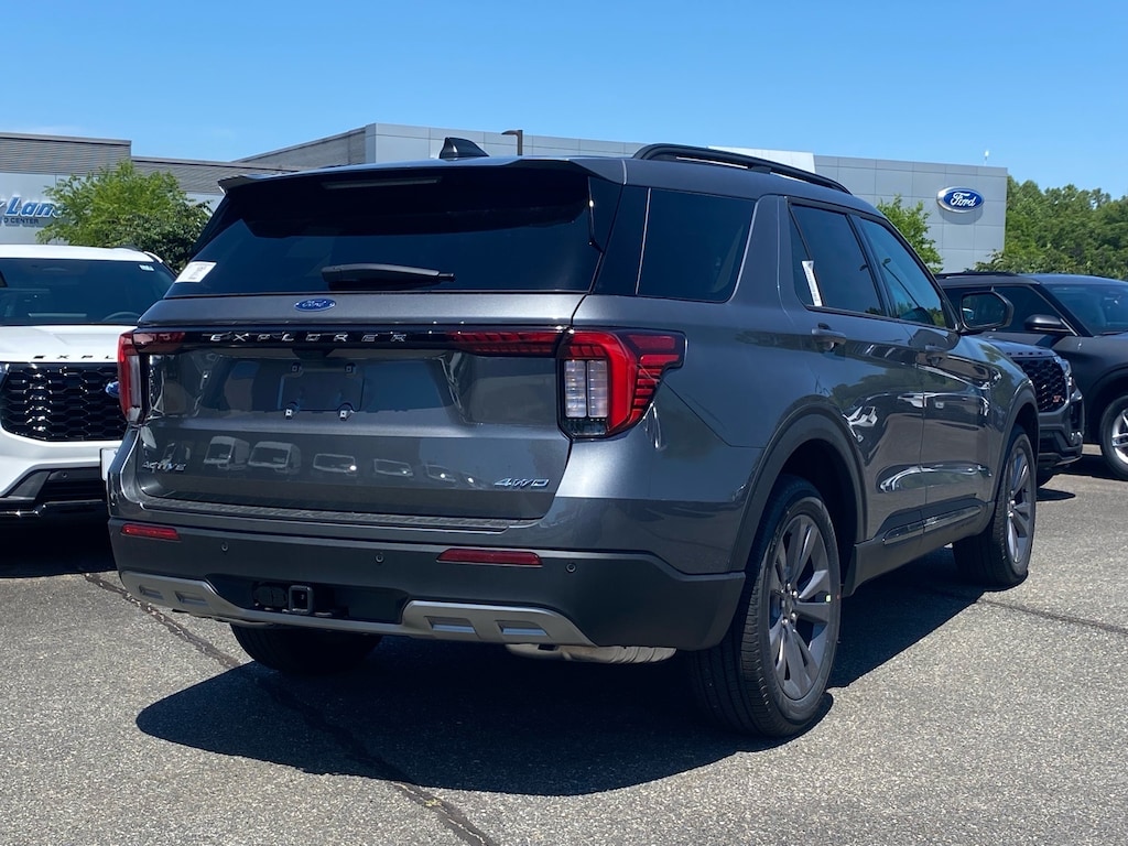 New 2026 Ford Explorer Active SUV