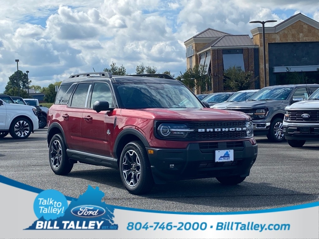 2025 Ford Bronco Sport Outer Banks's photo
