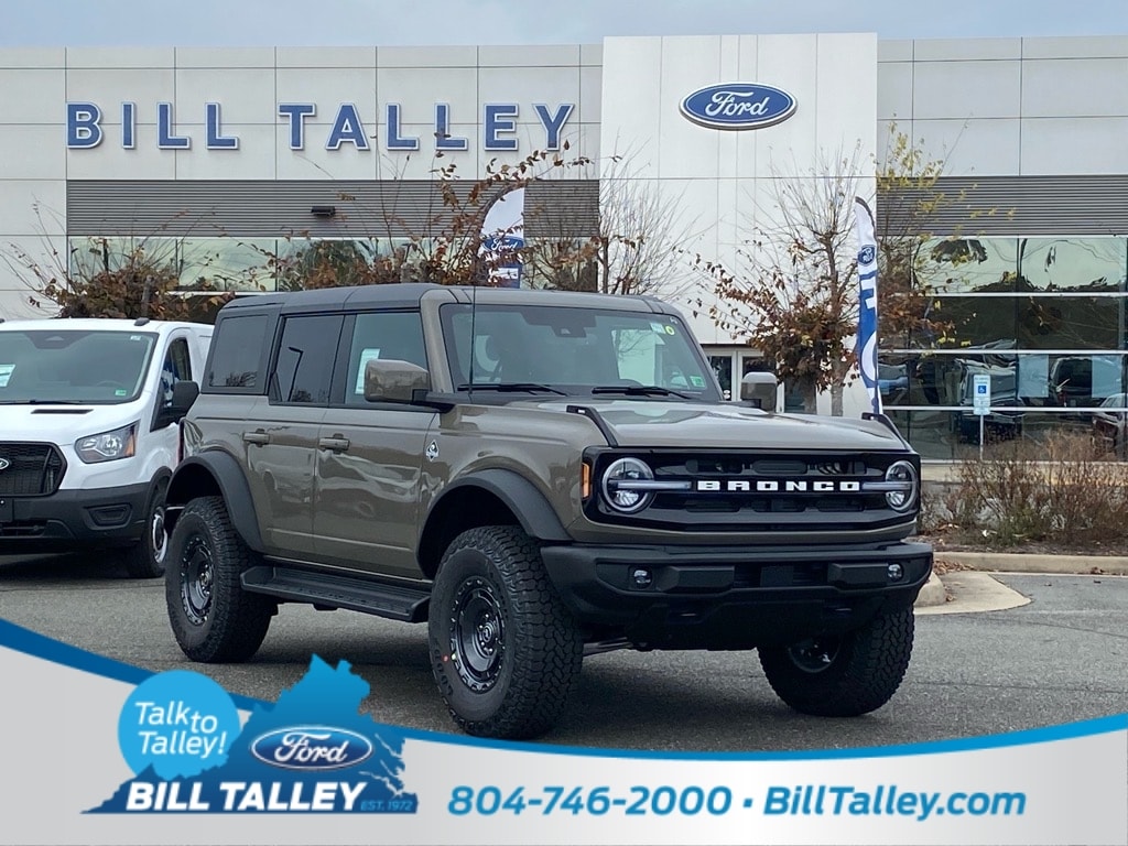 2025 Ford Bronco 4-Door Outer Banks's photo