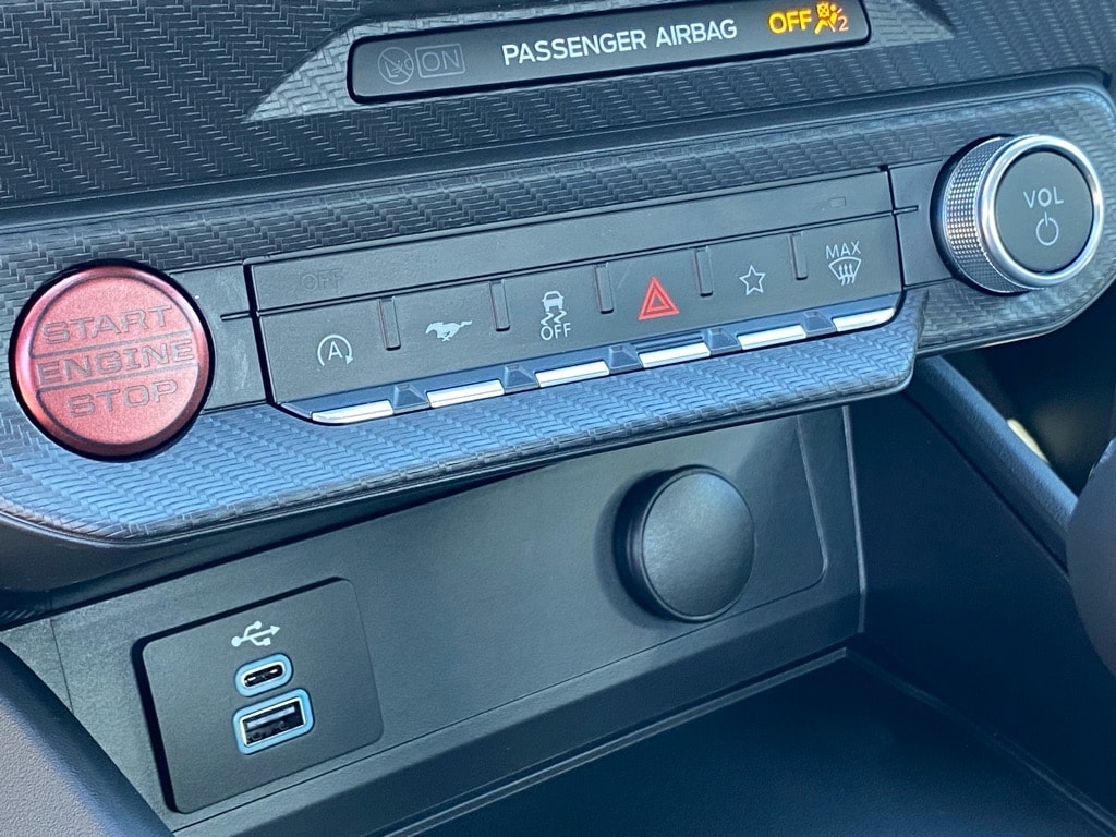 2025 Ford Mustang GT Fastback - Photo 12