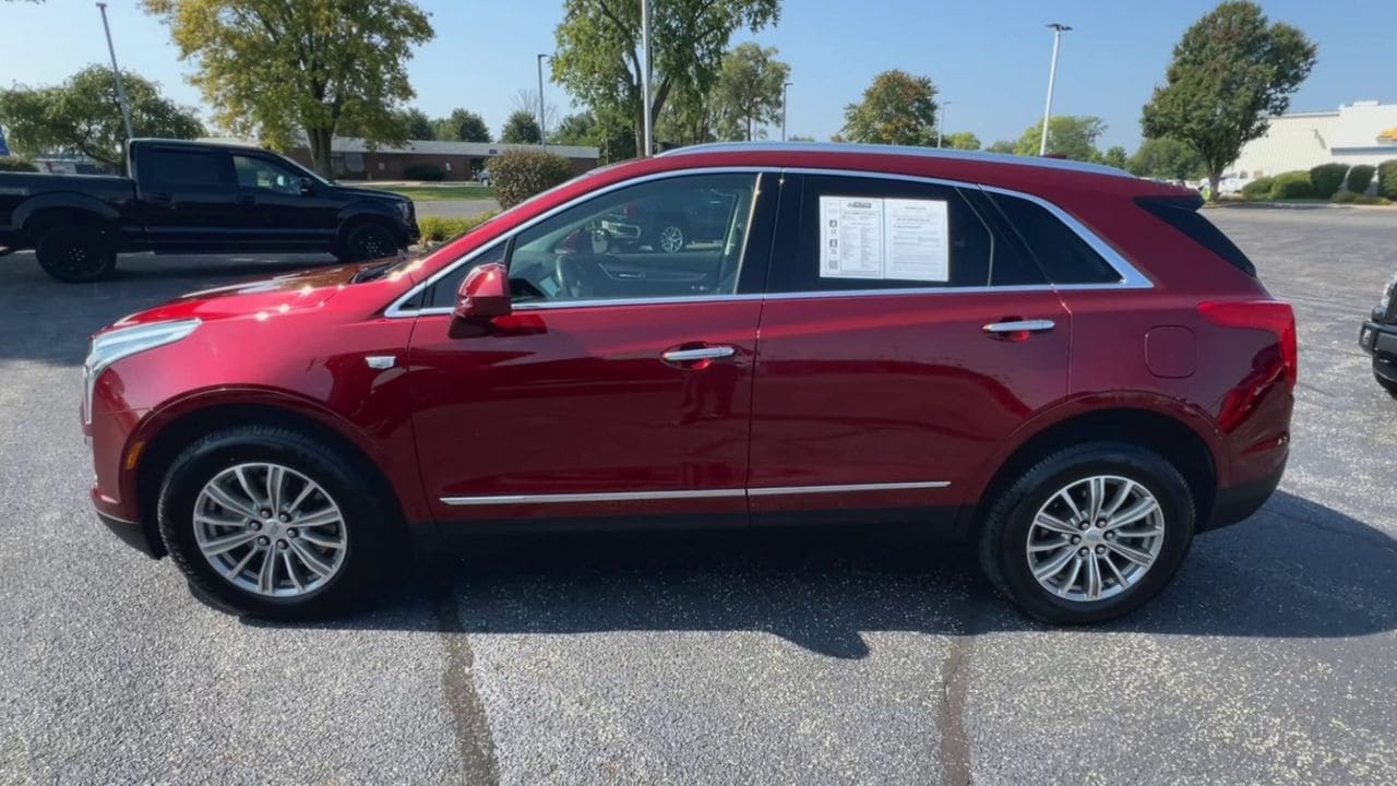 Used 2017 Cadillac XT5 Luxury with VIN 1GYKNDRS3HZ224452 for sale in Streator, IL