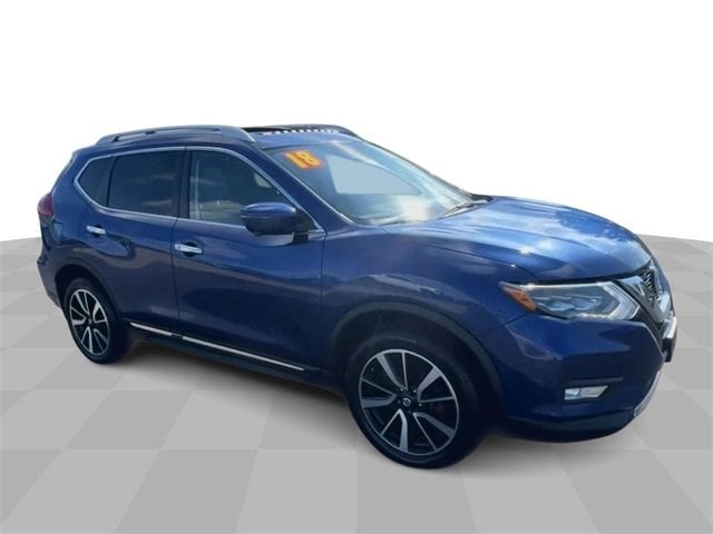 Used 2018 Nissan Rogue S with VIN JN8AT2MV2JW329959 for sale in Streator, IL