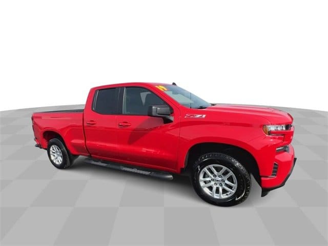 Used 2019 Chevrolet Silverado 1500 RST with VIN 1GCRYEED1KZ399749 for sale in Streator, IL