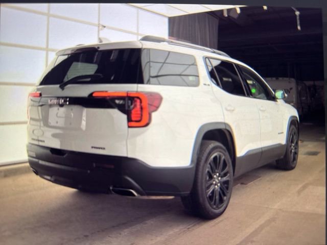 2023 Gmc Acadia SLE photo 3