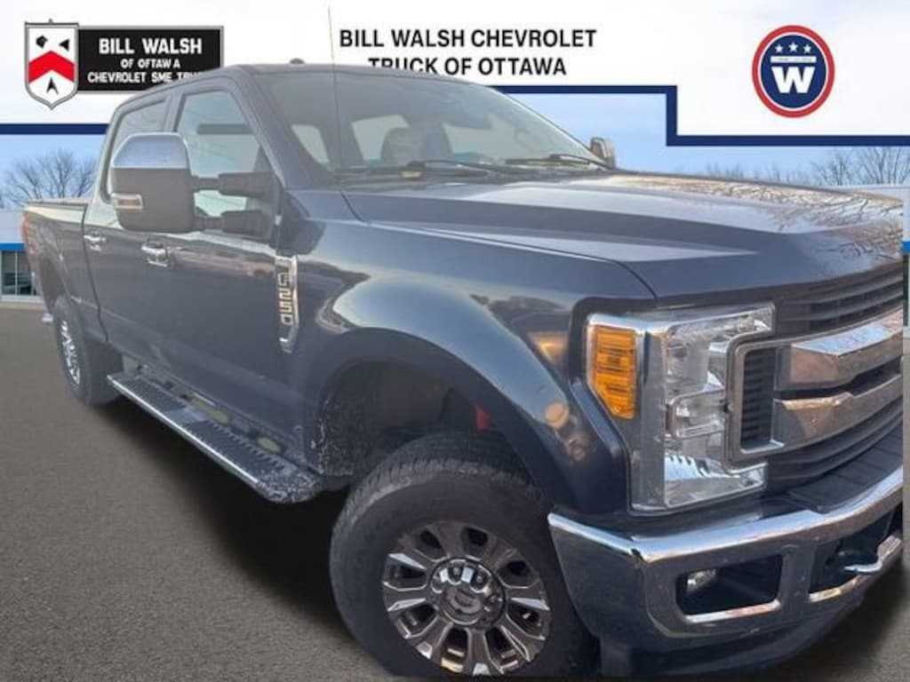 Used 2017 Ford F-250 XLT Truck Crew Cab