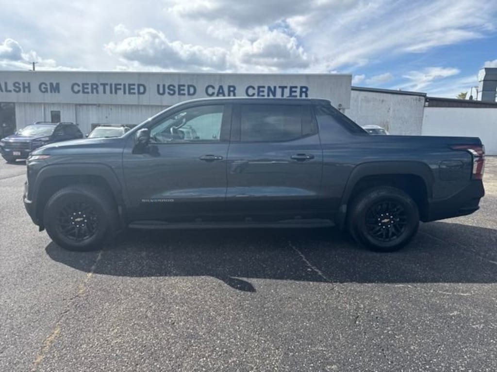 New 2026 Chevrolet Silverado EV LT - Extended Range Truck Crew Cab