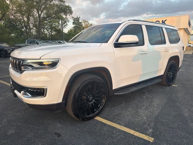 2022 Jeep Wagoneer Series II photo 2