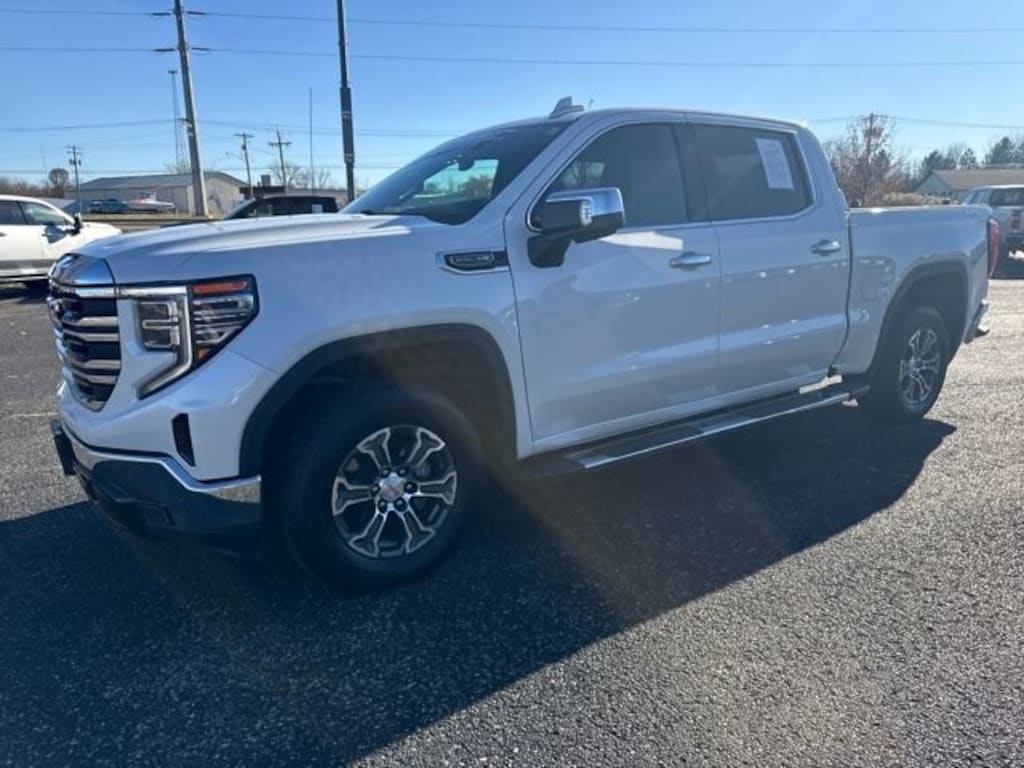 Used 2023 GMC Sierra 1500 SLT Truck Crew Cab