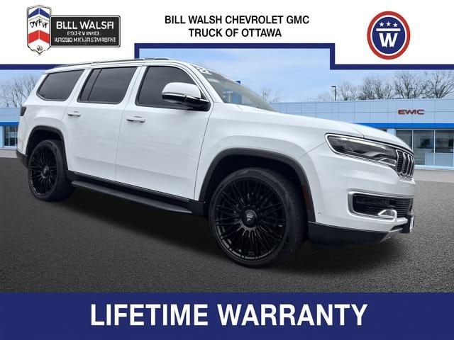 2022 Jeep Wagoneer Series II's photo
