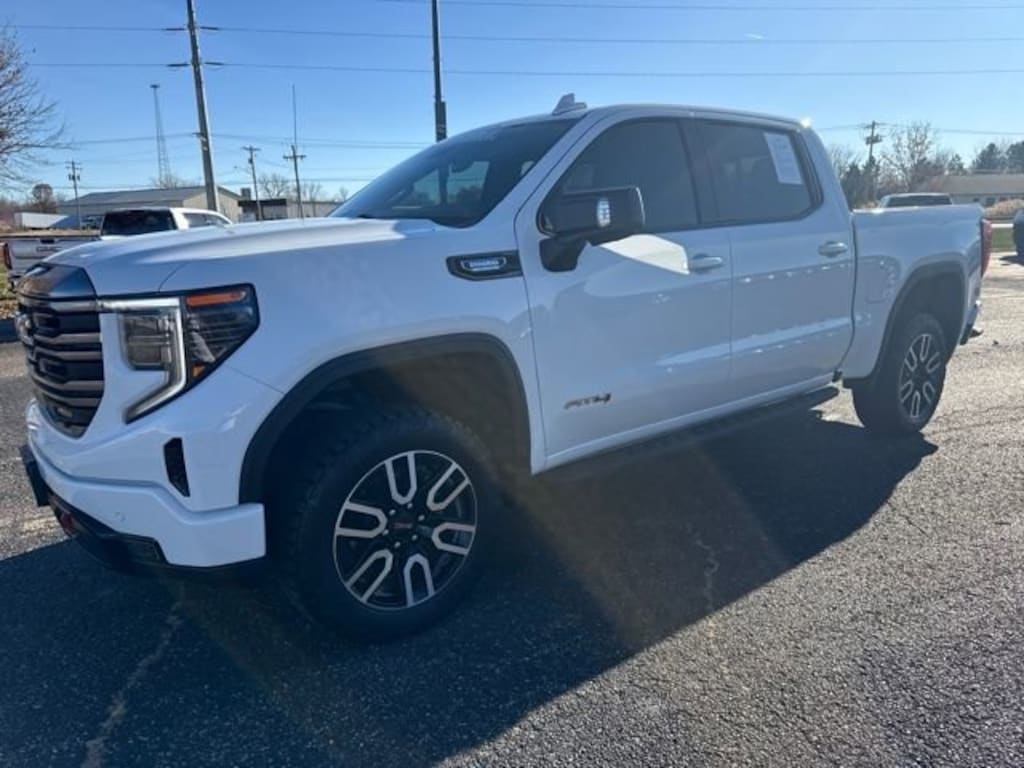Used 2024 GMC Sierra 1500 AT4 Truck Crew Cab
