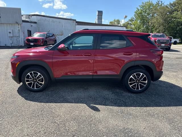 2026 Chevrolet Trailblazer LT photo 3