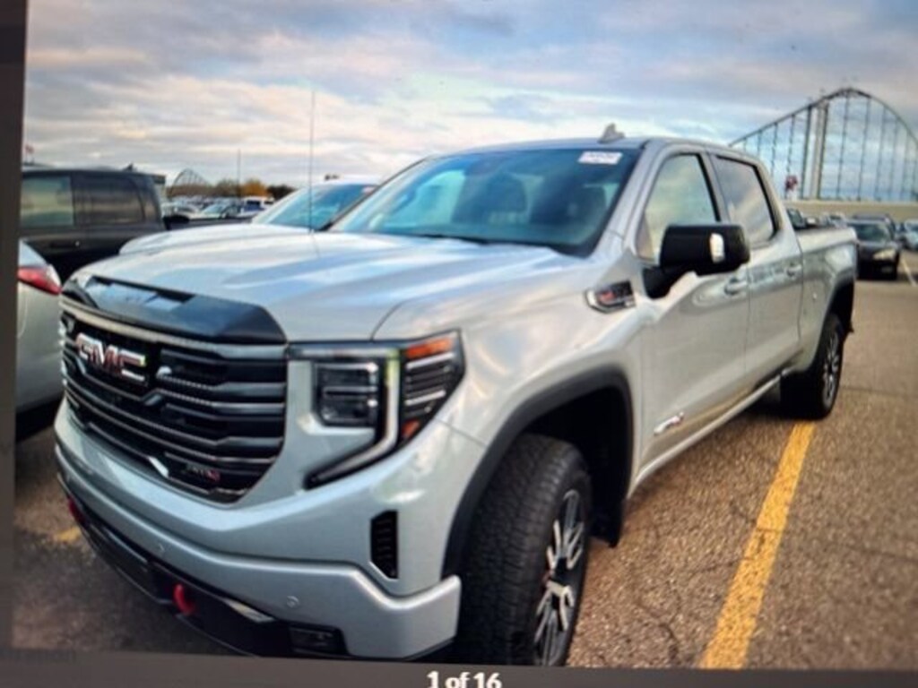 Used 2025 GMC Sierra 1500 AT4 Truck Crew Cab