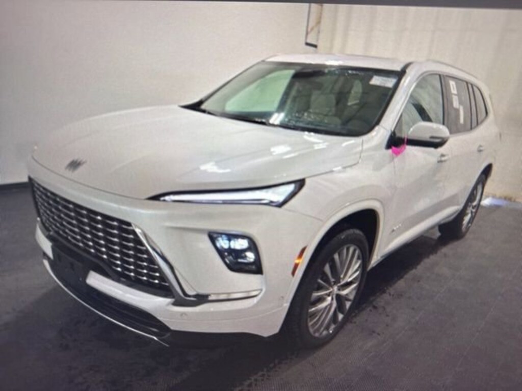 Used 2025 Buick Enclave Avenir SUV