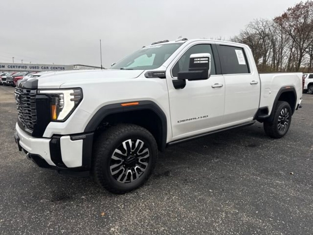Used 2025 GMC Sierra 3500 HD Denali Ultimate Truck Crew Cab