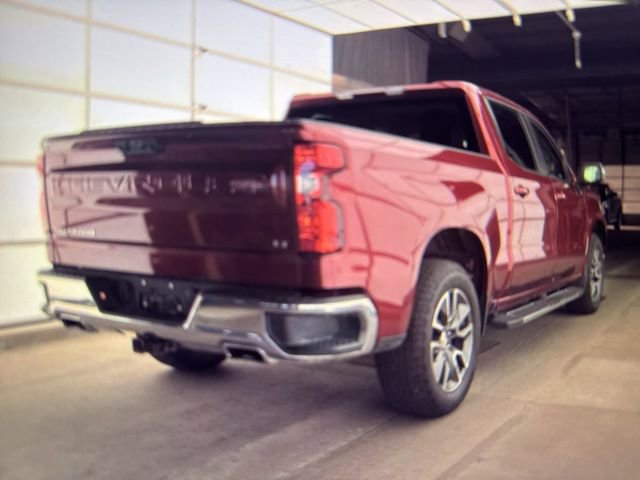 2023 Chevrolet Silverado 1500 LT photo 3