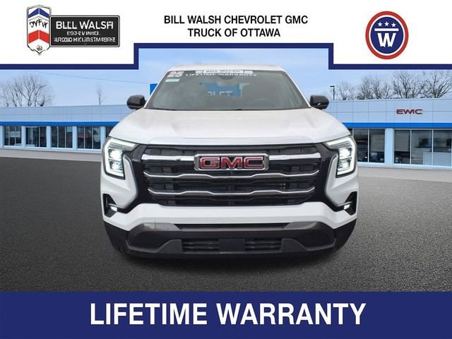 2025 GMC Terrain Elevation's photo