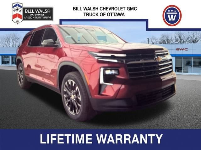 2025 Chevrolet Traverse LT's photo