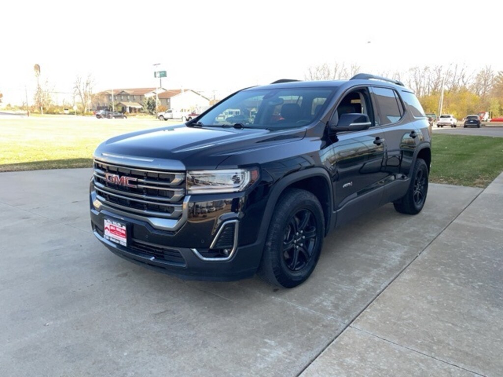 Used 2021 GMC Acadia AT4 SUV